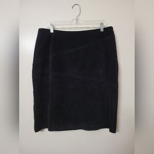 Sonoma Genuine Leather Black Skirt w/Woven Pattern